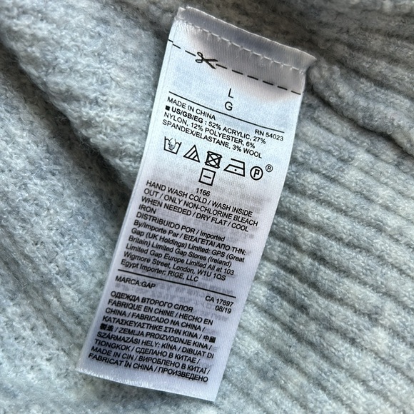 Gap Cozy Waffle Knit Textured Crewneck Gray Sweater, Size Large - Picture 7 of 7